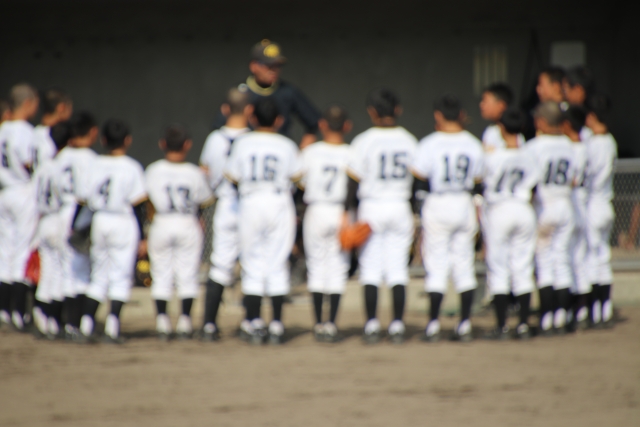 野球チームのミーティング